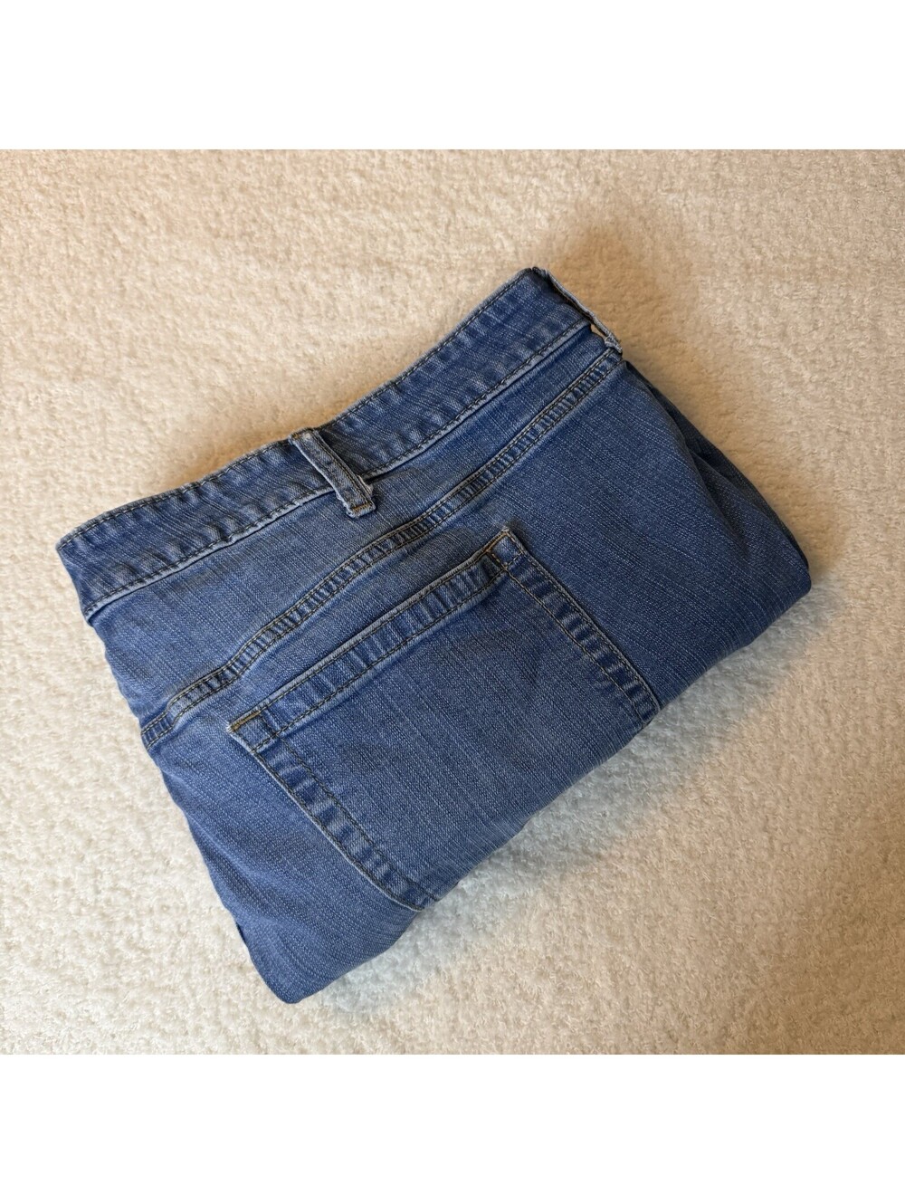 Torrid Mid Rise Mid Short Size 24 Vintage Stretch Denim Cuffed Jean Shorts